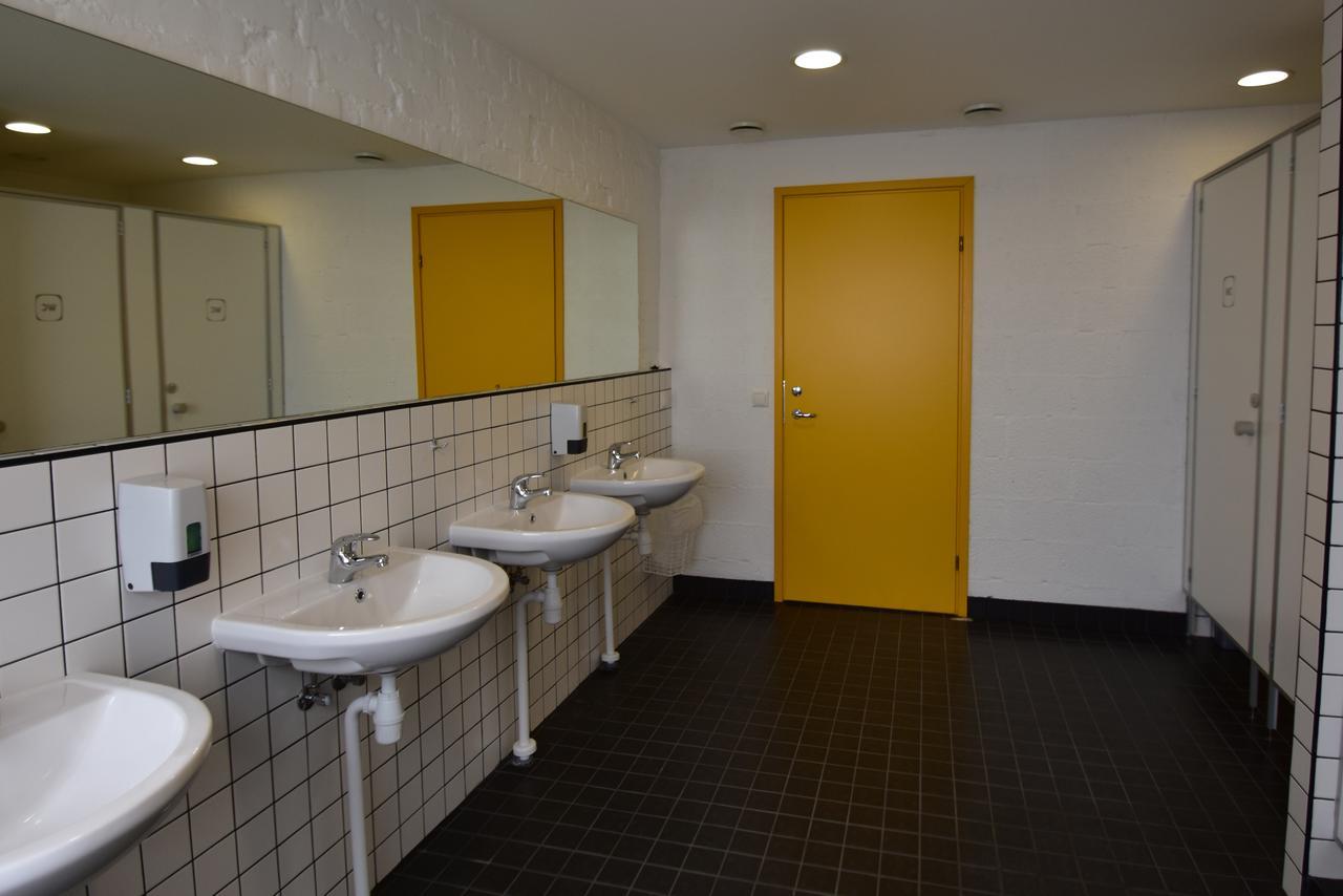 Saare Automatic Hostel Pärnu Eksteriør billede